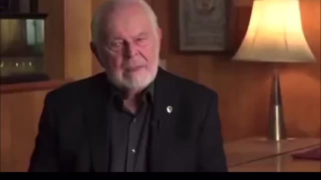 Edward Griffin Explains the Dirty Secret of Agenda 21