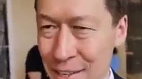 Pán moc křičí, vy zas na hovno odpovídáte