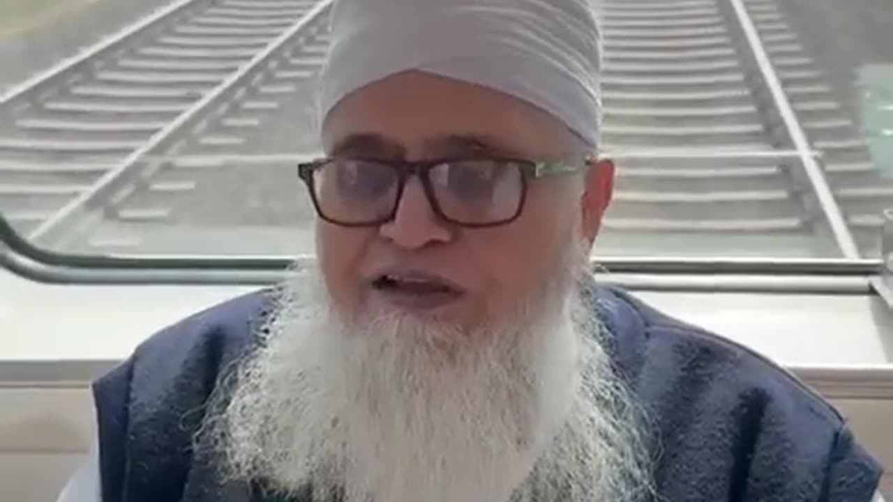 0:02 / 1:06 آسمان کی طرف دیکھ کر تین مرتبہ کہیے پڑھیے میرے ساتھ