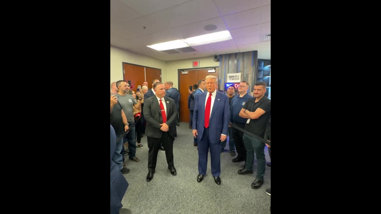 PRESIDENT TRUMP visits the Las Vegas Police Protective Association 🇺🇸