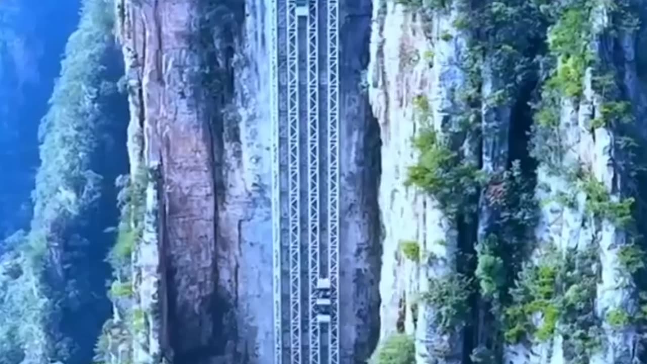 Guangxi China's largest cross-mountain bridge #shorts #short #shortvideo