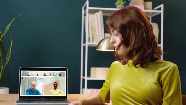 Meeting Owl Pro - 360º Smart Video-Conferencing Camera, Mic & Speaker
