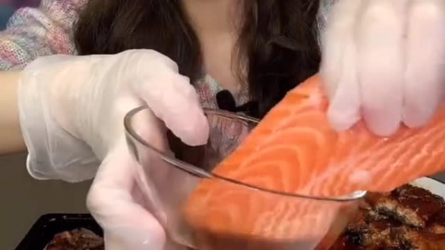 #Poke seasoned #eel #๋จน๋ฐฉ salmon soy sauce eating show Sea food shrimp ๐ฆ ์๋
์ฅ์ด ์ฐ์ด #mukbang
