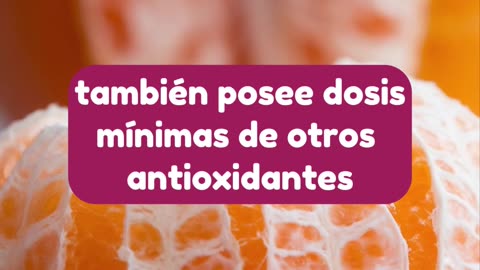 ¿Qué representan los hilos de color blanco en la mandarina?