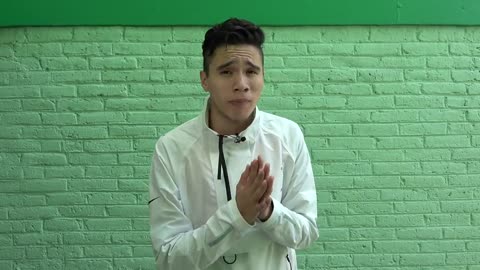 5 TRUCOS de FÚTBOL que SORPRENDERÁN a esa CHICA que TANTO te GUSTA 😎⚽❤️