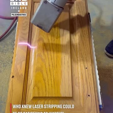 Effortless laser stripping of a cupboard door