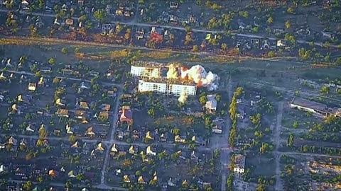 🇷🇺🇺🇦FABs hit multi-story buildings