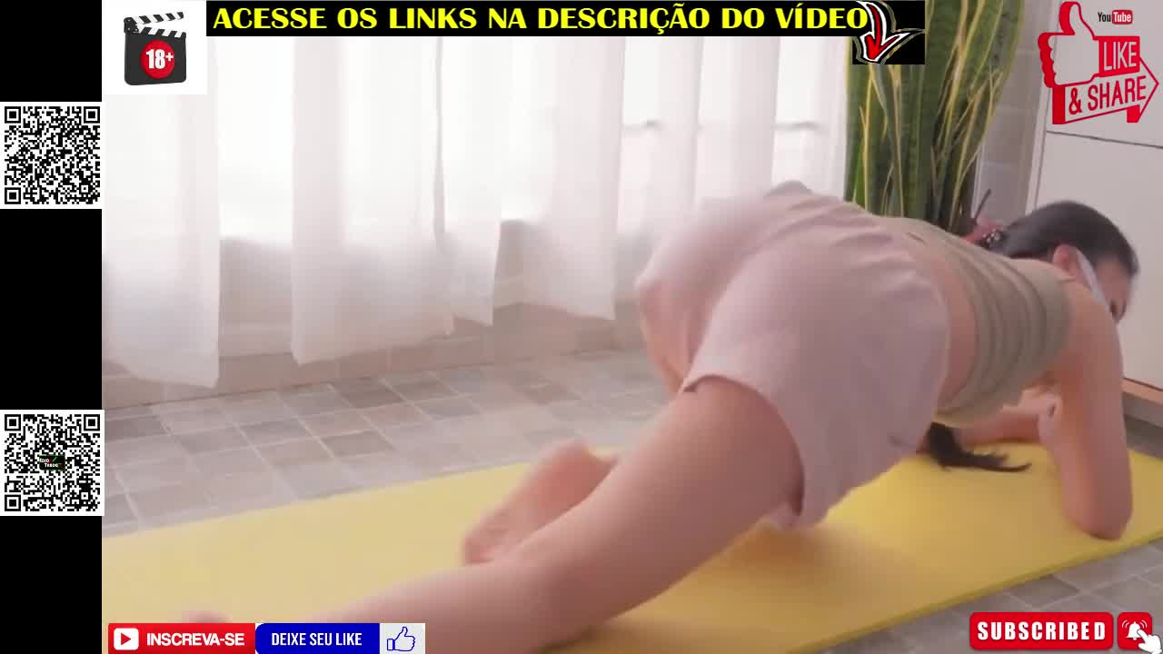 2022 NEW!! HOT!! SEXY FULL BODY DOING YOGA STRETCHING WITHOUT PANTS!