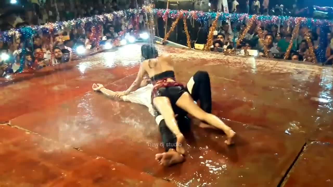 Sexy dance video. Hot arkestra video. Very hot sexy dance. Amazing sexy dance