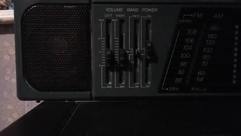 GPX AM/FM Stereo Receiver demo