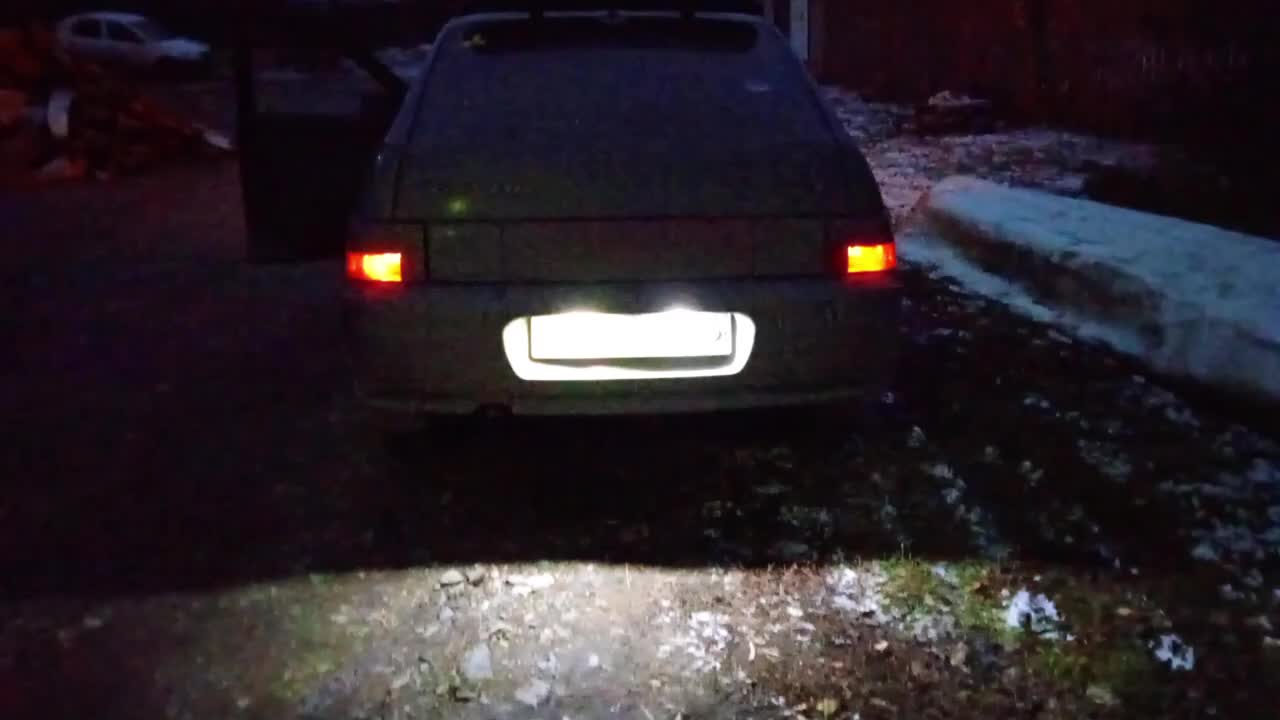 Замена лампы бардачка авто Ваз 2112 2111 2110.