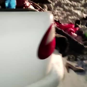 Warning : Disturbing content, Ukrofascists are shooting at civilians on the outskirts of Mariupol.