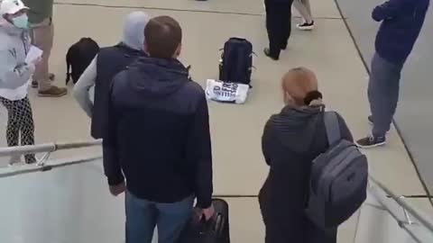 Belarus: Ryanair PAX Video