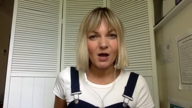 Under the Wire: A Conversation with Naomi Cook - Ex-RN Current 5G and COVID Activist