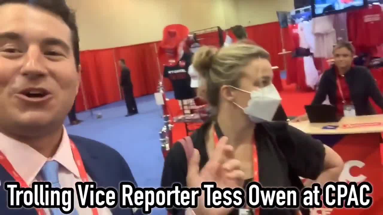 Alex Stein Brutally Trolls Vice Reporter at CPAC Wearing a Mask