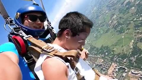 What if u faint during skydiving 🤣