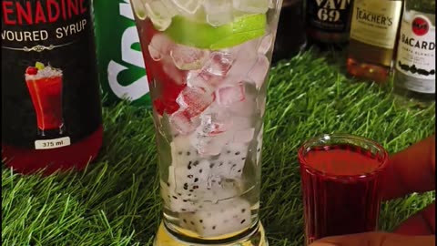 RICH FRUIT BLACK BACARDI
