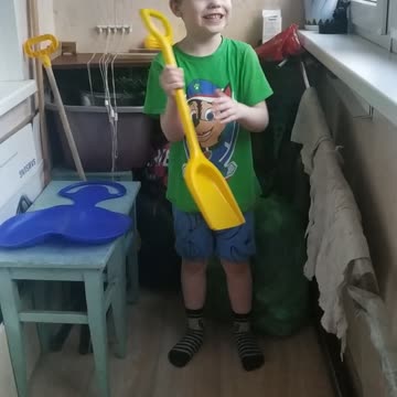 Russian self-isolation with children COVID-19