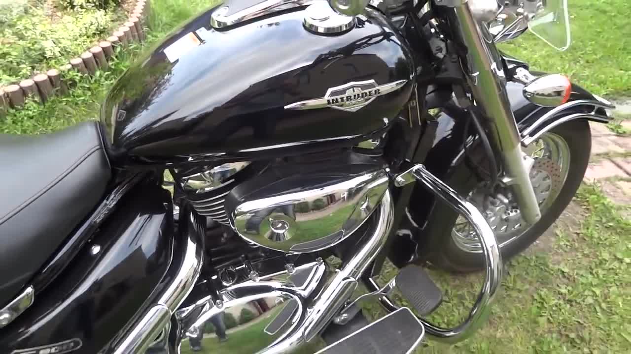 suzuki intruder c800 engine sound