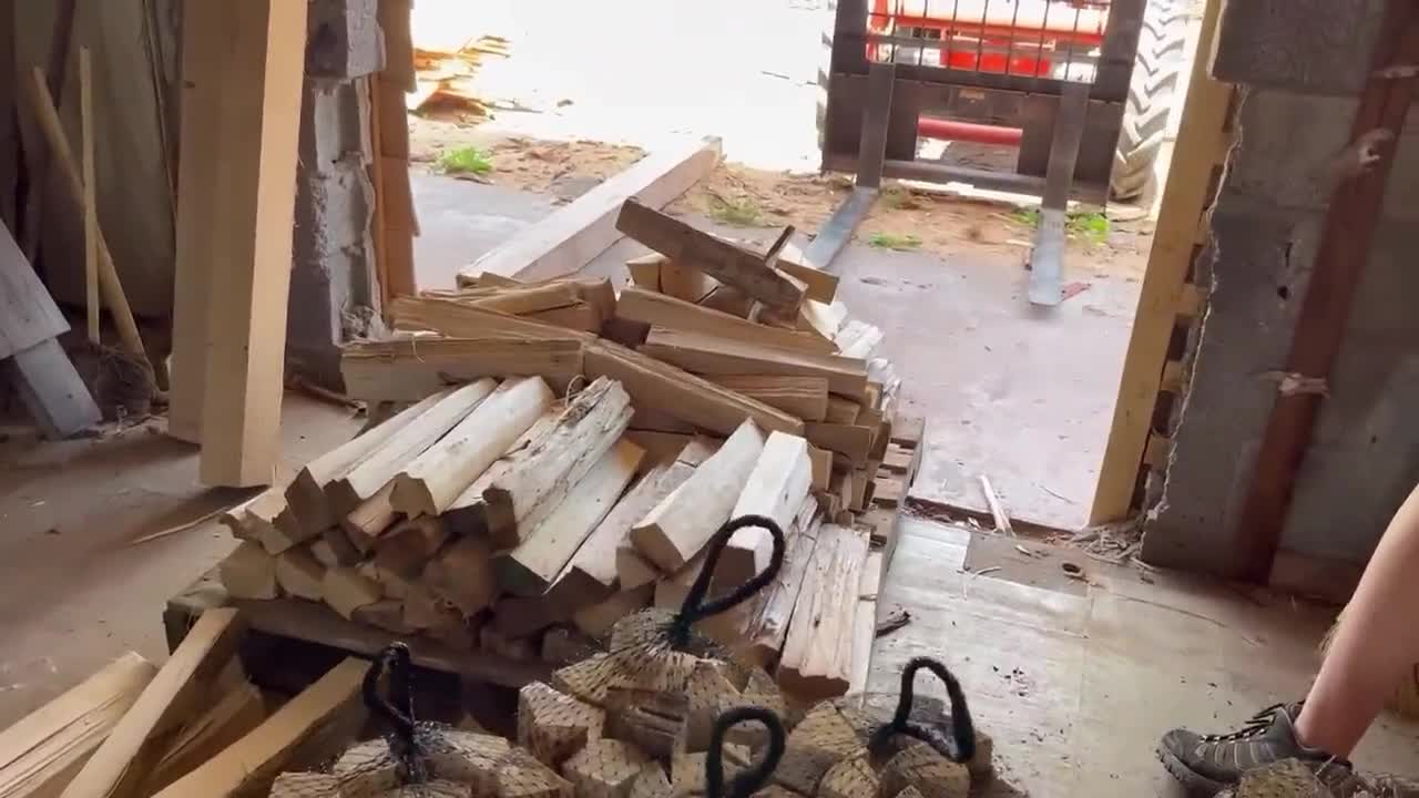 pile of wood