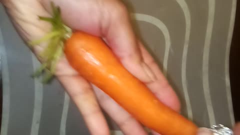 Easy Carrot pealing