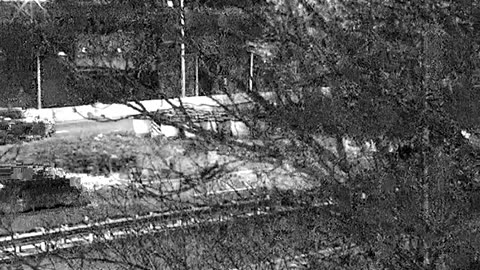 4405LOTS00Lot8-9East_2021-01-06_18h50min38s993ms.mp4