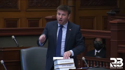 Canadian MP finally stands up in Parliament for Canadians