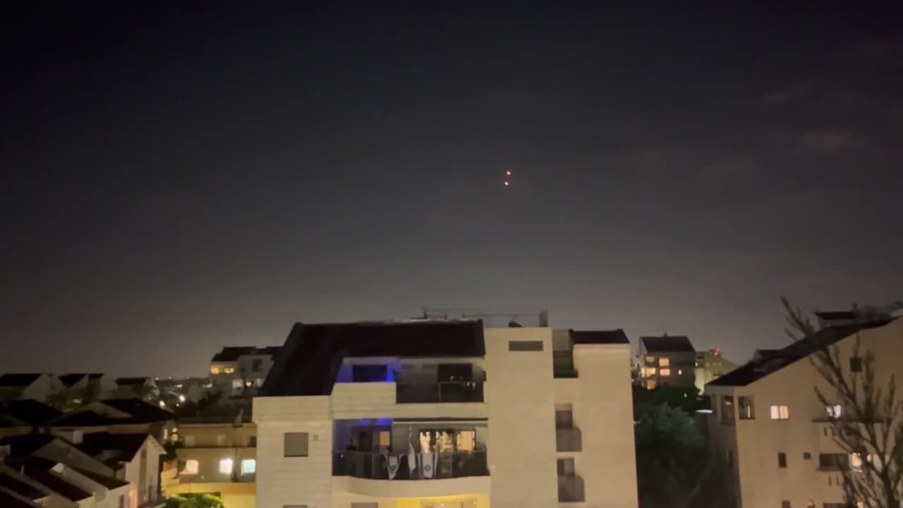 🚀🇮🇱 Israel War | Second Rocket Barrage over Tel Aviv Tonight | November 5, 2023 | RCF