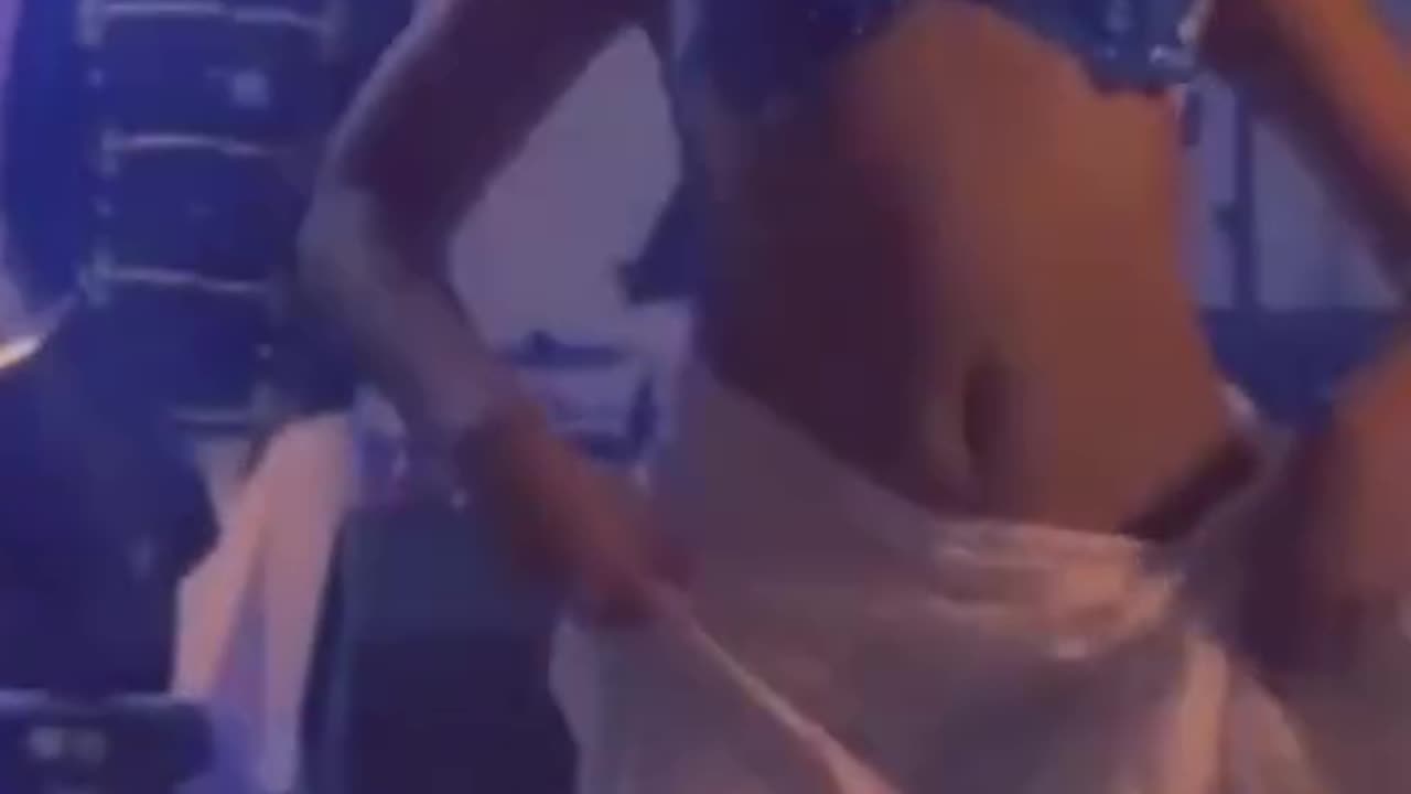 Sexy belly dance 🔥