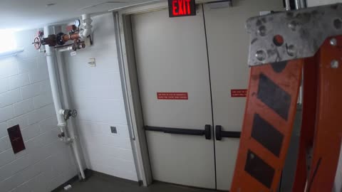 7181CVCULStair1_2021-01-06_08h00min00s677ms.mp4