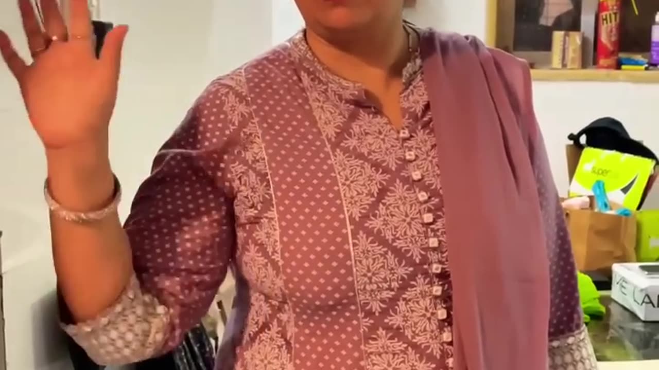 Sasu Maa ghar aa gye