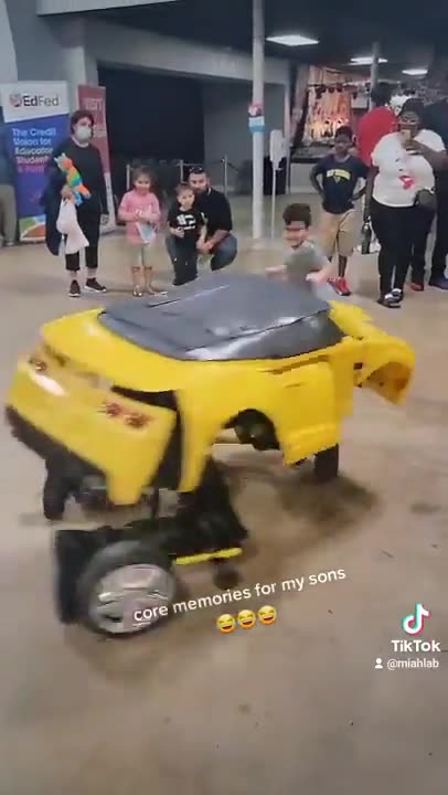 This truck is a robot