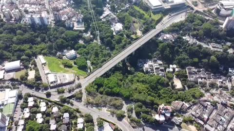 Panorama paro de taxis y buses | Viaducto la Flora