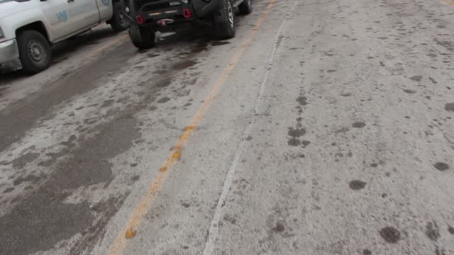 Endless line of convoy ready rolling toward Ottawa from Vaughan Mills, Toronto