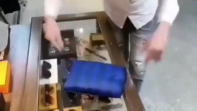 COMO DOBLAR LA ROPA