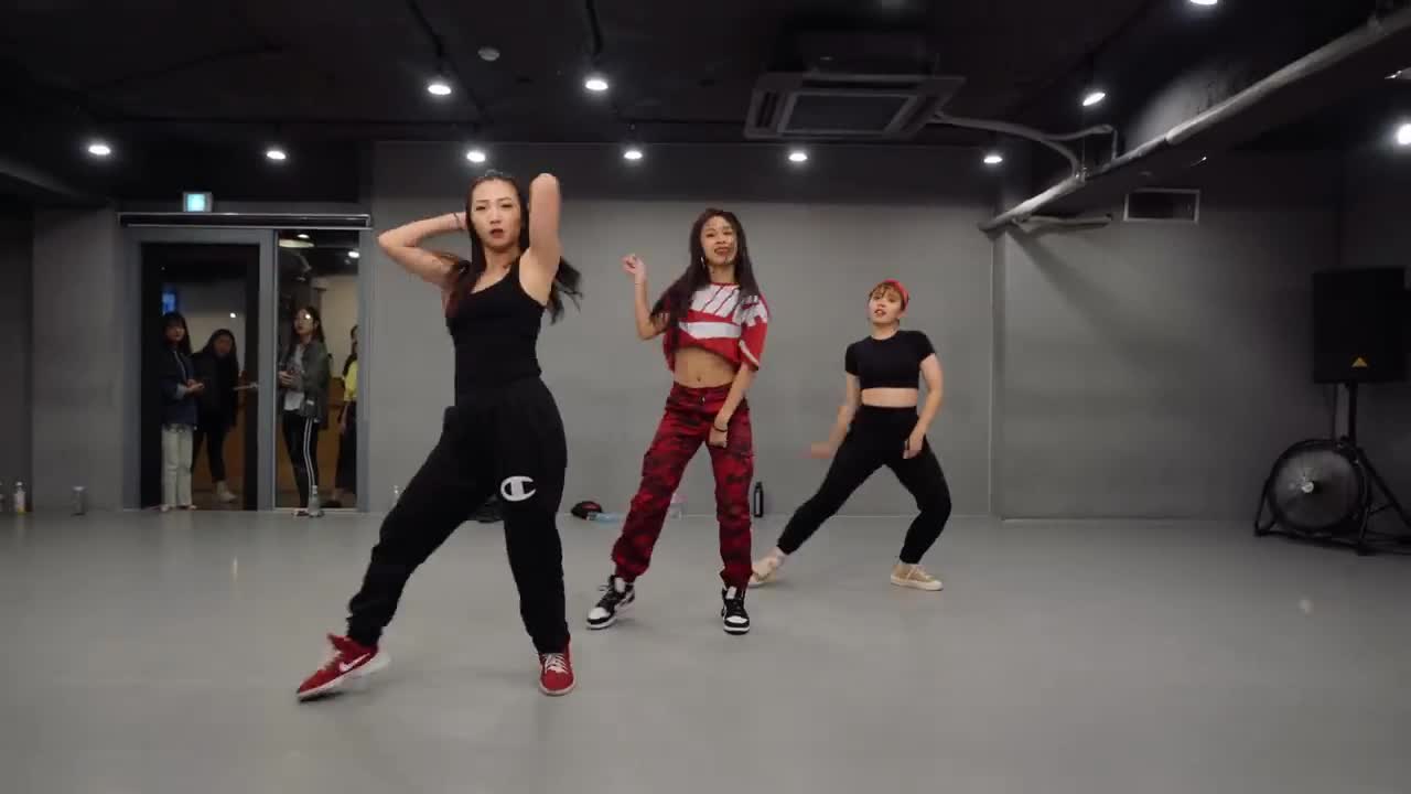 Taki Taki - DJ Snake ft. Selena Gomez, Ozuna, Cardi B / Minny Park Choreography