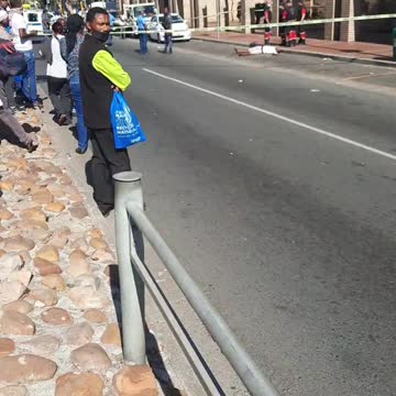 2 men killed in taxi war