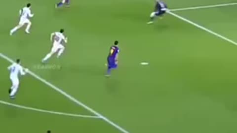 Messi crazy pass