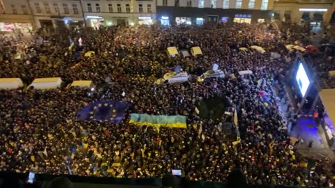 Zelensky addressing Czech people who have gathered in Prague to show support for Ukraine