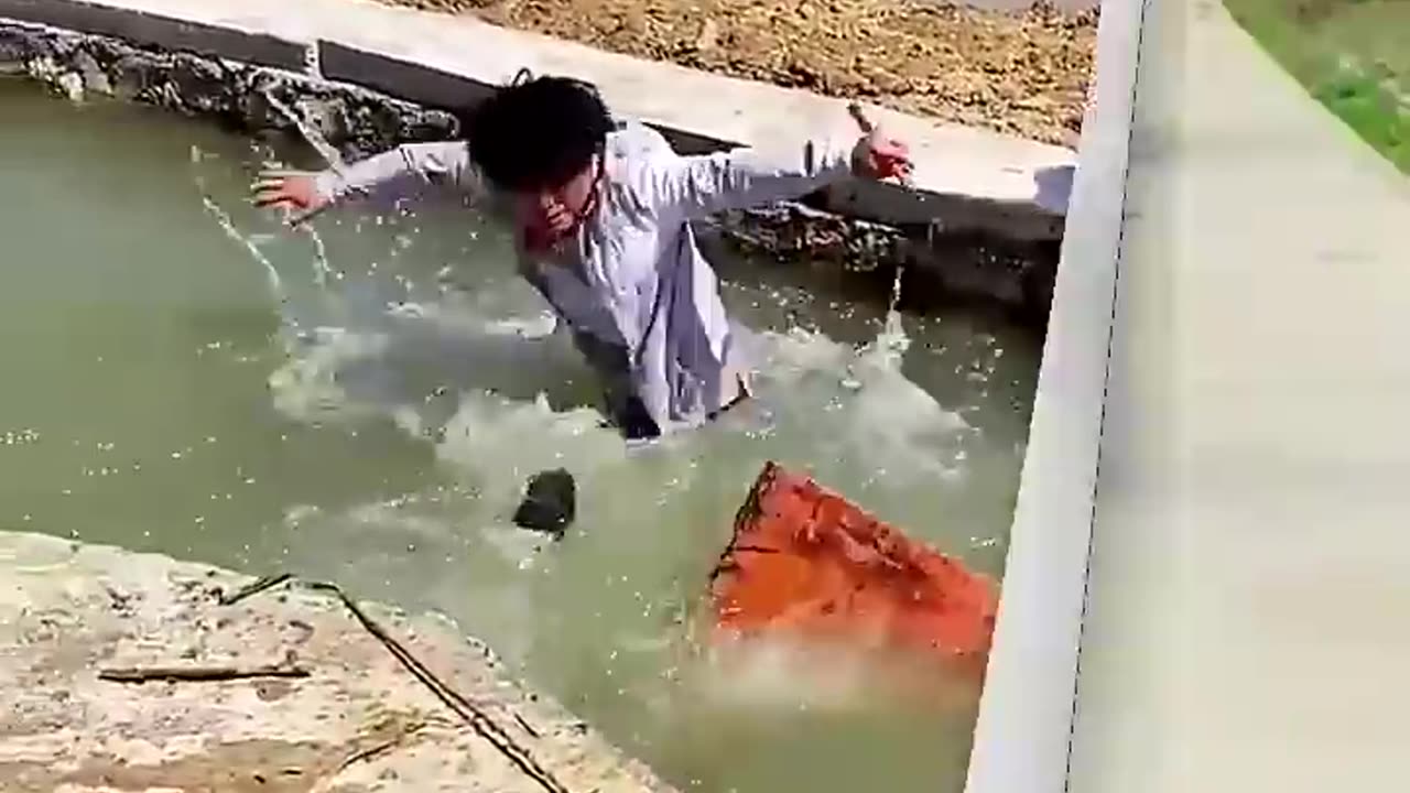 funny vadieo subscribe for more vadieos