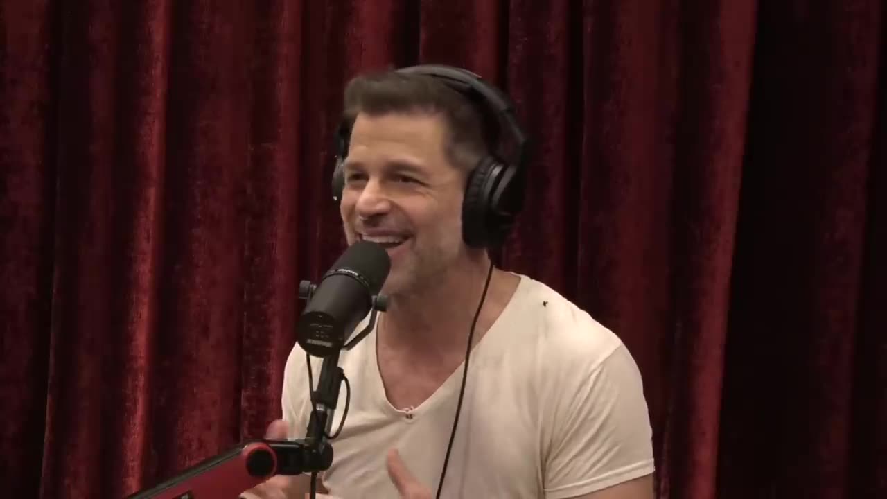 Joe Rogan Experience #2114 - Zack Snyder