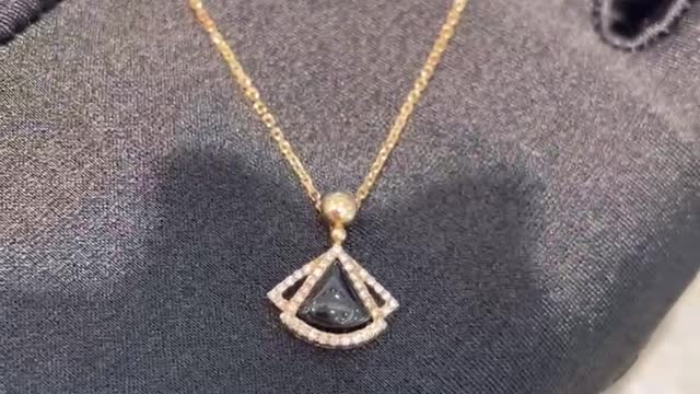 Shining Necklace