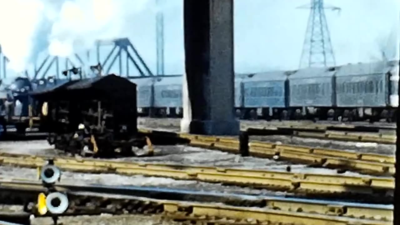 Trains in Cincinnati 1956