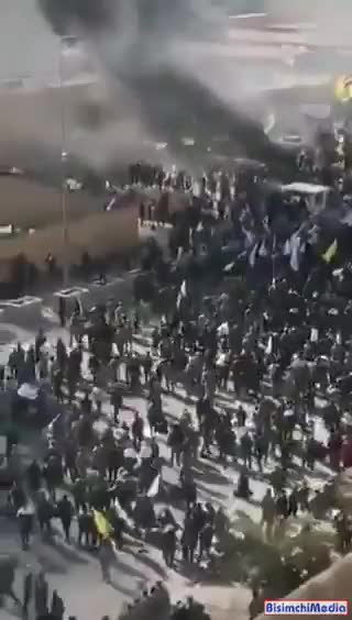 Baghdad attack begins at U.S. Embassy