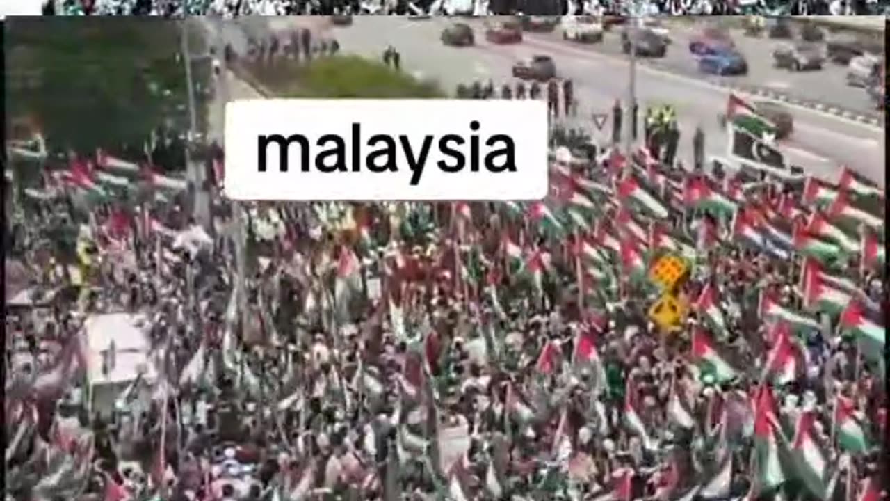 Pro Palestinian Protest is going in Mass whole the World