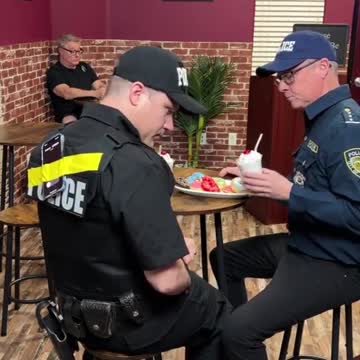 funny|prank|jokes|funny jokes|dad jokes|funny memes|funny video|fun|laughing|funny animal|knock