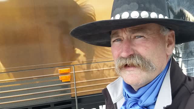 Loos Tales welcome come saddle up with me