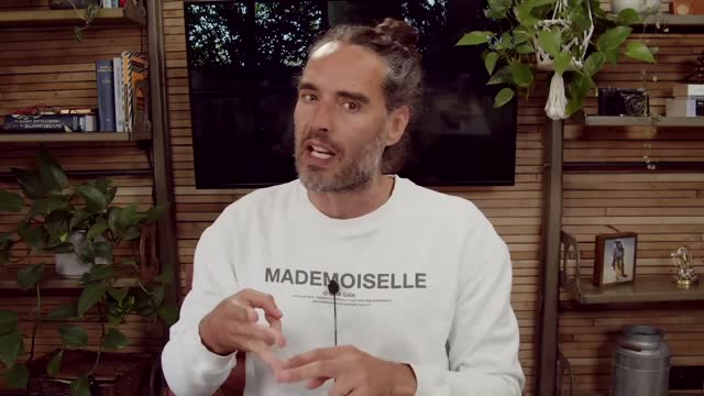 Aaron Maté talks Ukraine With Russell Brand Part 1