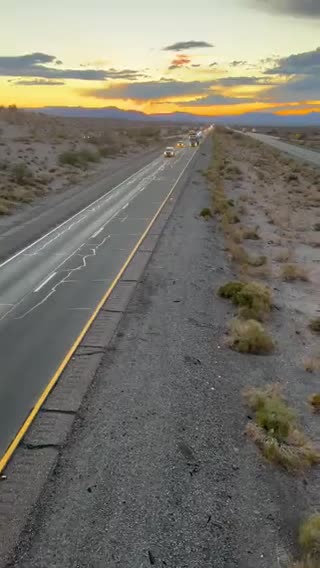 The Freedom Convoy Is Rolling Through Lake Havasu, AZ, and It’s Six Miles Long!