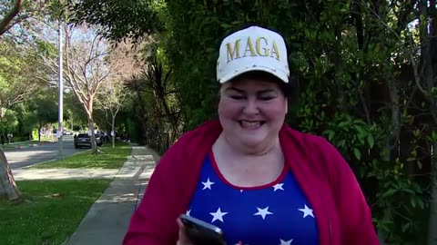 Trump supporters hold prayers, sing, rally for former President in Beverly Hills